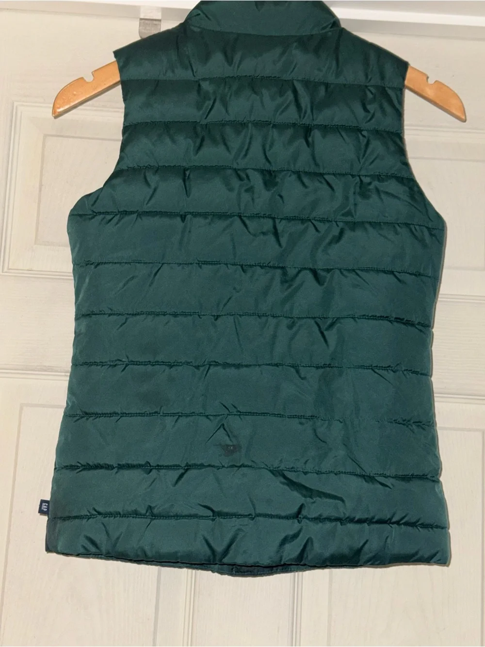 GAP sleeveless quilted